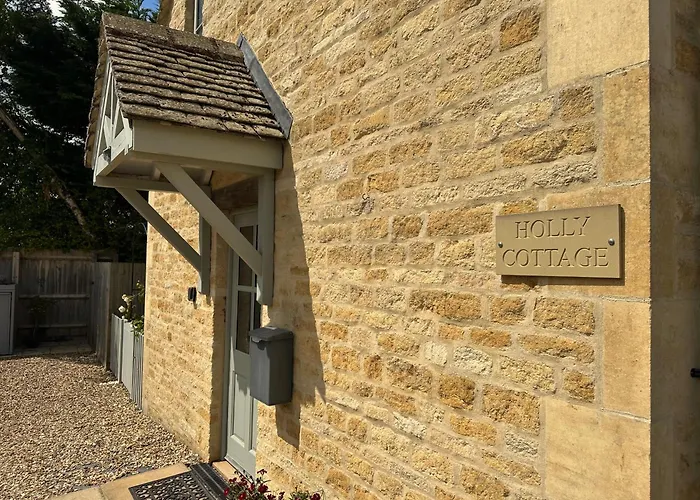Holly Cottage